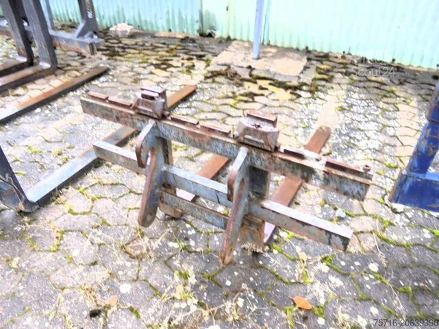 Kerekes rakodó Kramer 350