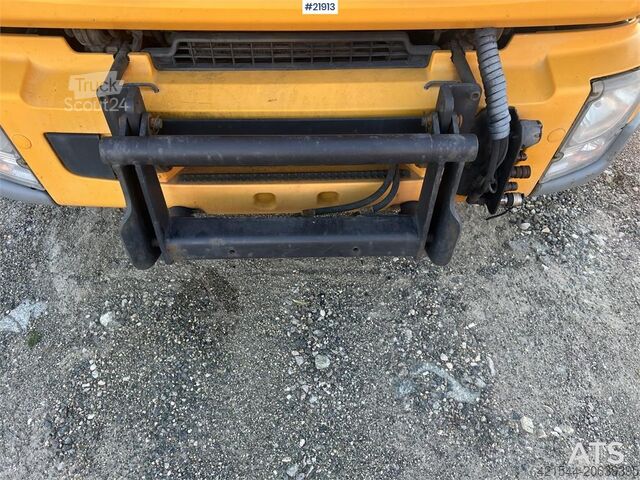 Kranbil Volvo FL240 brøyterigget kranbil m/ HMF735 kran, grabb o