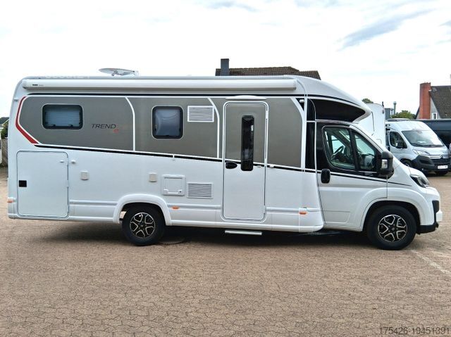 Teilintegriertes Wohnmobil DETHLEFFS Trend T 7057 EB - Family/GT/Chassis/Two/Assist.