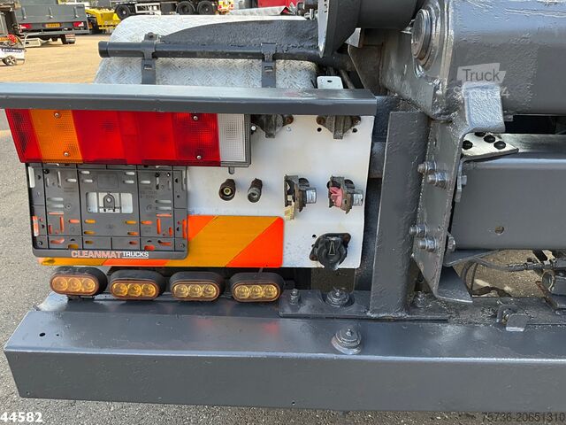 System med krogarm DAF FAN 85 CF 360 HMF 20 Tonmeter laadkraan