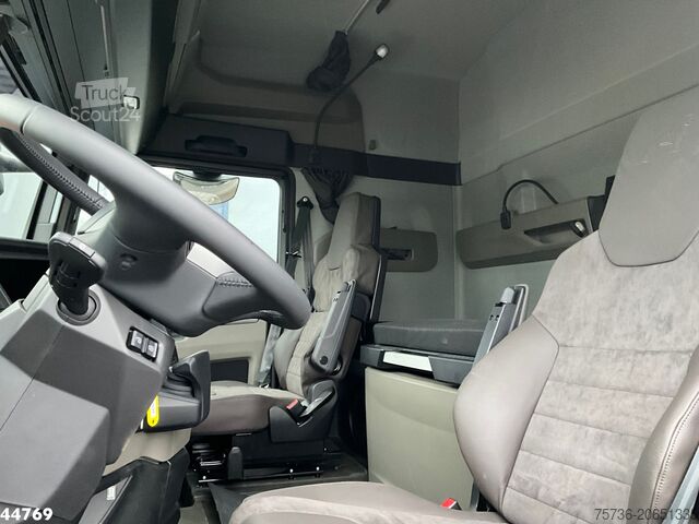 Standard-SZM MAN TGX 26.580 6x4 Euro 6 Retarder Hiab 30 Tonmeter...