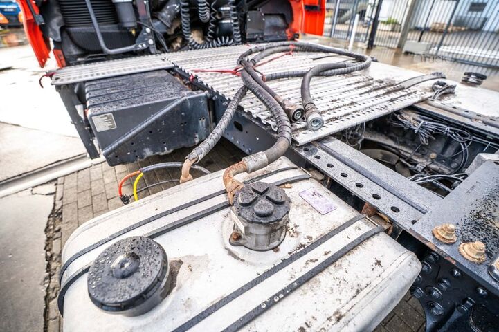 Standaard-SZM MAN TGX 18.470 XLX BLS+KIPHYDR.