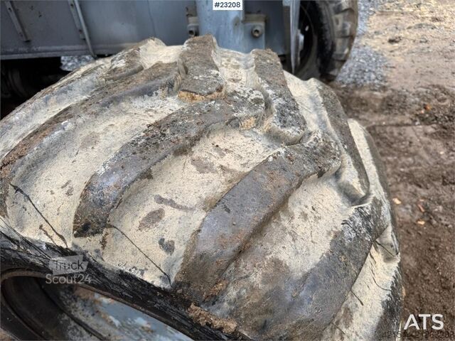 Radbagger Atlas 1304 w/ 1 backhoe bucket Low Hours!