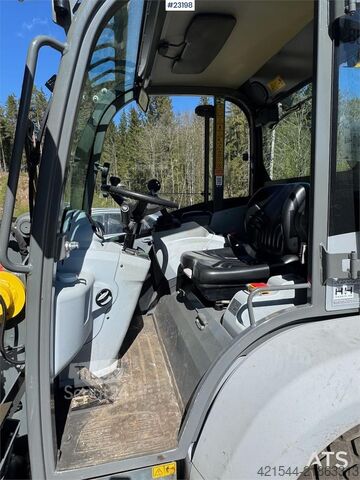 رافعة التحميل Kramer 5055E Wheel Loader with plow, pallet forks and 2 b