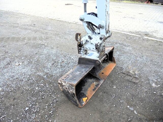 Miniescavatore Takeuchi TB 216 A