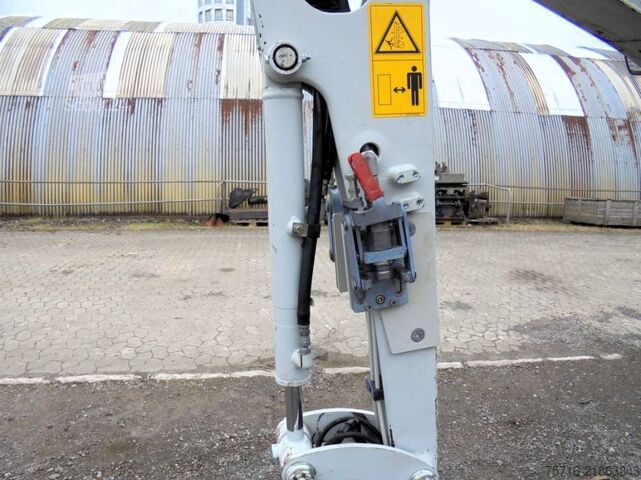 Miniescavatore Takeuchi TB 216 A