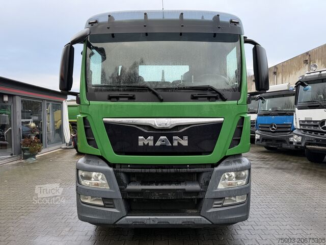 Billenő teherautó MAN TGS 35.440 8X4 BB VDL Haken