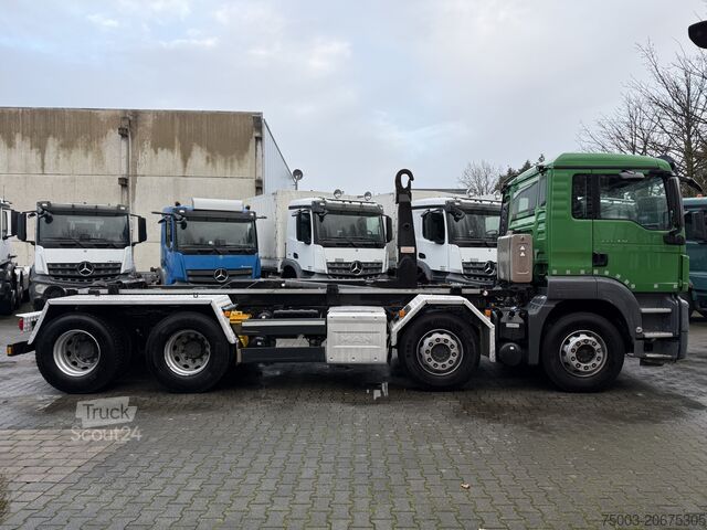 Billenő teherautó MAN TGS 35.440 8X4 BB VDL Haken