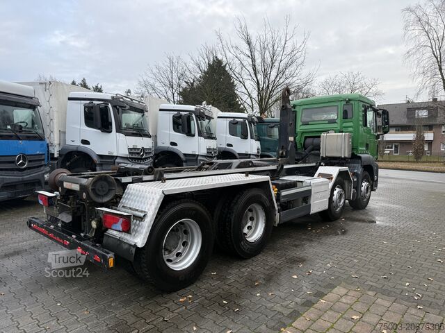 Billenő teherautó MAN TGS 35.440 8X4 BB VDL Haken