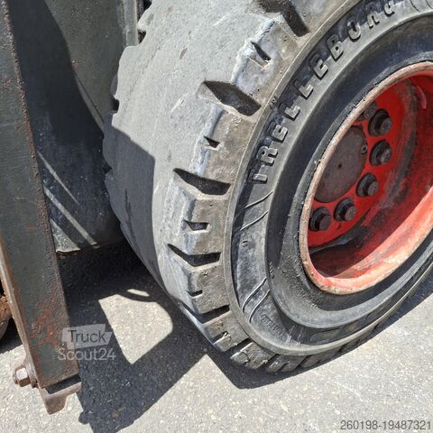 4-τροχο περονοφόρο ανυψωτικό Linde E30HL