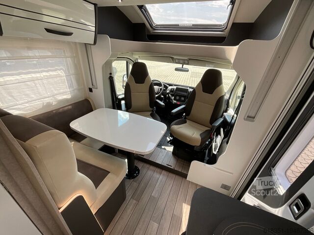 Half-integraal camper FORSTER T 669 EB, Fahrradträger, Markise, Radio DAB+