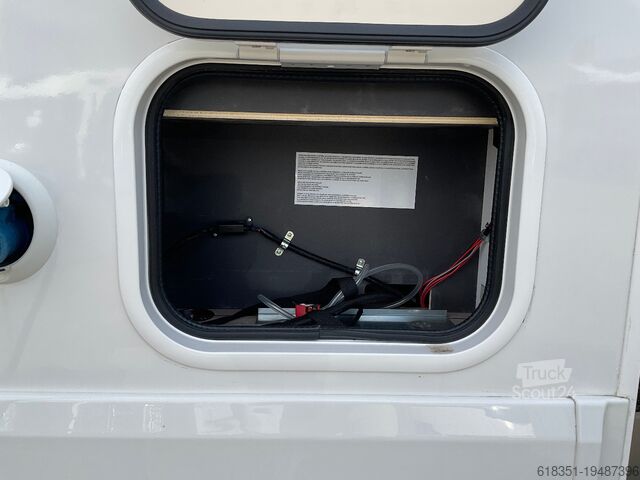 Half-integraal camper FORSTER T 669 EB, Fahrradträger, Markise, Radio DAB+