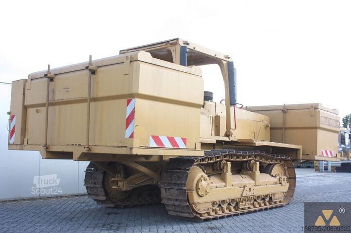 Fuel tanker Caterpillar D6E Fuel tanker