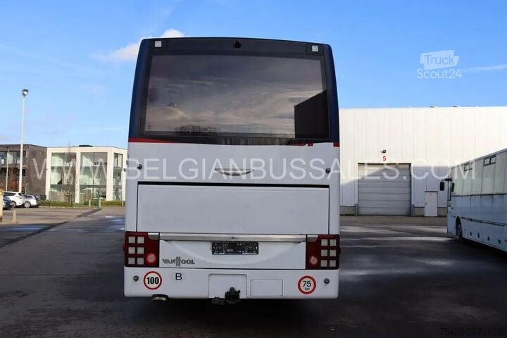 Coach Van Hool T 915 Acron / Liftwagen