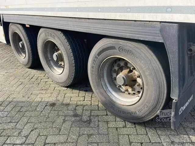 Gekoeld/bevroren transport Krone Thermo king SLX 300 / 260 Hoch/BPW Drum/Full C...