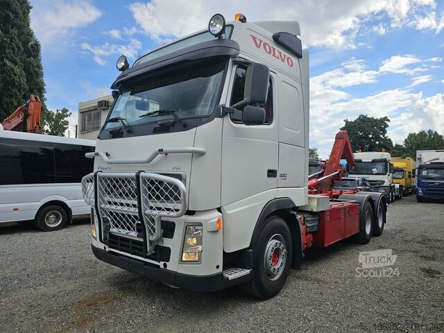 شاحنة قلّابة بذراع تحميل متحرك Volvo FH520 6x4 Multilift SAWO 20T