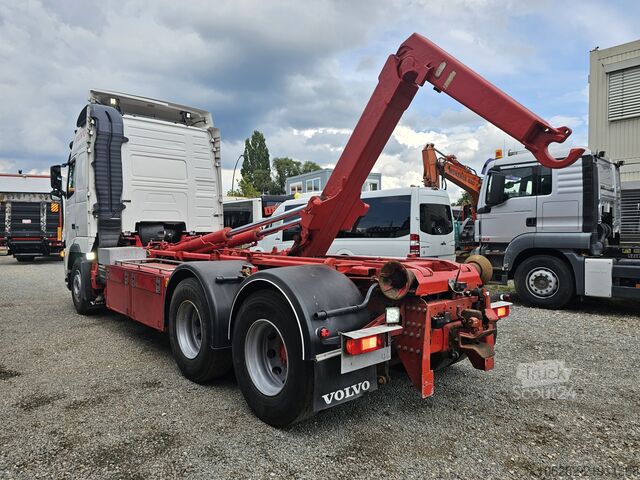 شاحنة قلّابة بذراع تحميل متحرك Volvo FH520 6x4 Multilift SAWO 20T