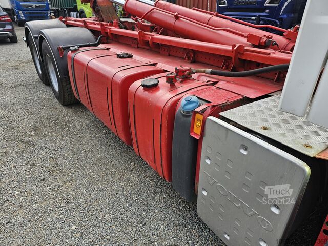شاحنة قلّابة بذراع تحميل متحرك Volvo FH520 6x4 Multilift SAWO 20T
