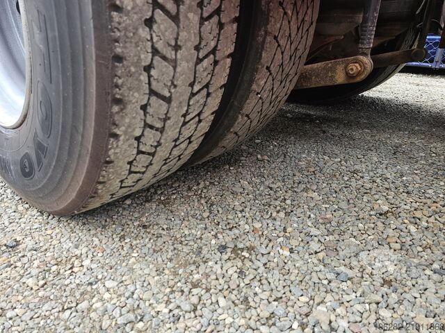 شاحنة قلّابة بذراع تحميل متحرك Volvo FH520 6x4 Multilift SAWO 20T