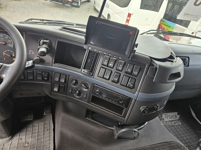 شاحنة قلّابة بذراع تحميل متحرك Volvo FH520 6x4 Multilift SAWO 20T