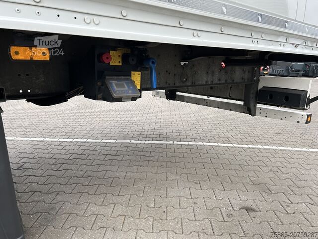 Bavul Schmitz Cargobull SCB S2 / Box Trailer / 2 as Disk / APK TUV 07-26