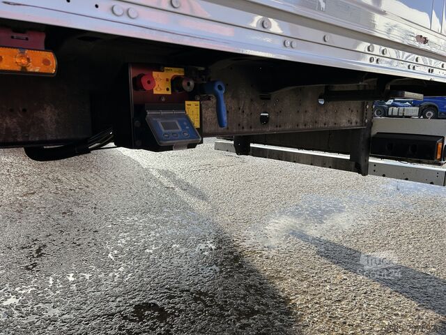 Bavul Schmitz Cargobull SCB S2 / Box Trailer / Disk / APK TUV 10-26