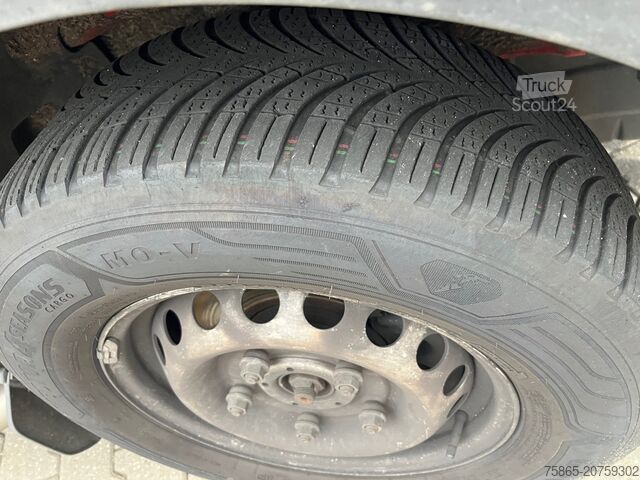 Stationwagen met hoog dak Ford Transit  2.0 TDCI Trend / Clutch Broken / 172 d...