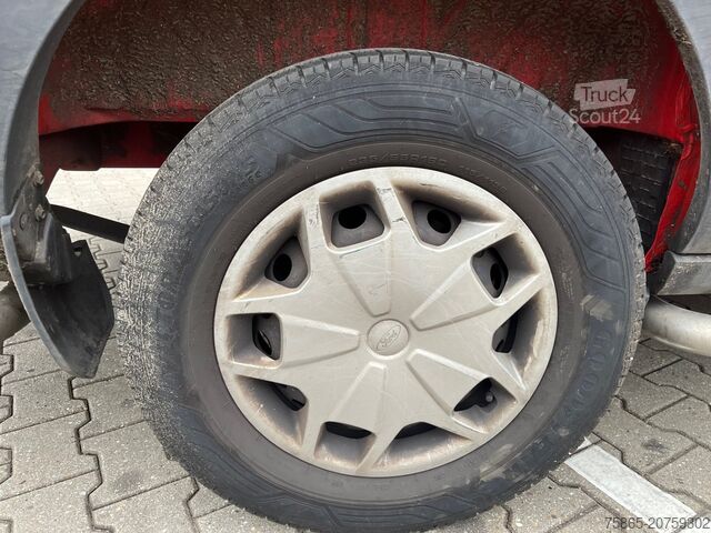 Yüksek tavanlı istasyon vagonu Ford Transit 2.0 TDCI Trend / Clutch Broken / 172 d...