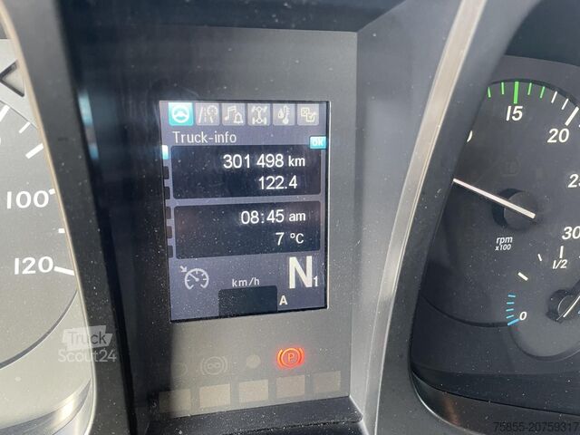 Soğutmalı/dondurulmuş taşıma Mercedes-Benz ANTOS 1924 / Fridge / Carrier Vector 1950 / 300...