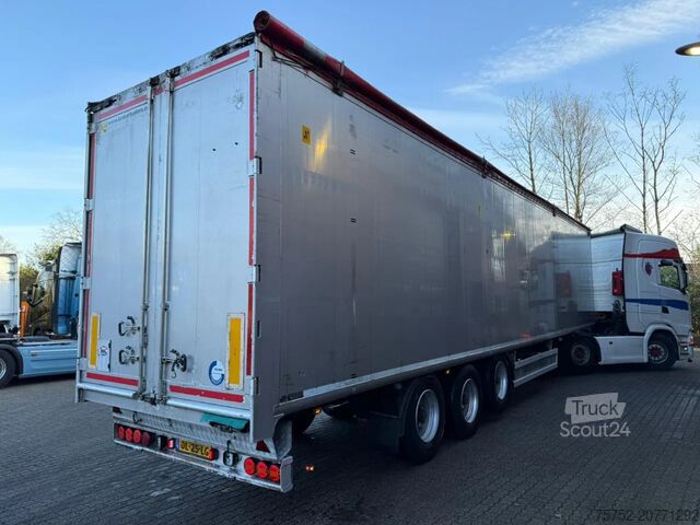 Vloer verplaatsen Kraker 92m3 Cargo floor 5 year old! Liftas Afstandsbed...