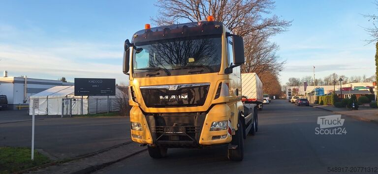 Sistema de brazo con gancho MAN 26.480 TGX