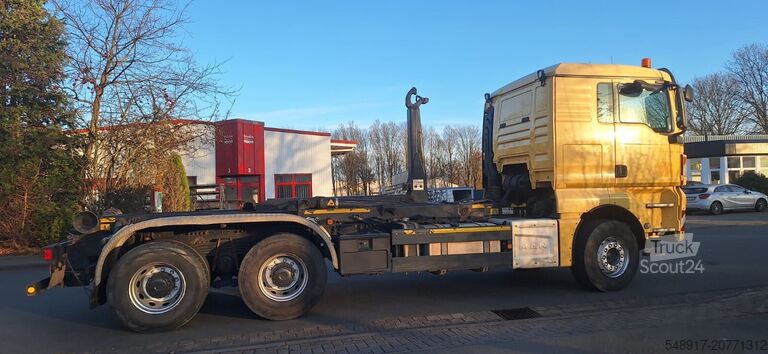 Sistema de brazo con gancho MAN 26.480 TGX