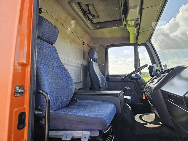 Bőrönd M.A.N. 8.160 L2000