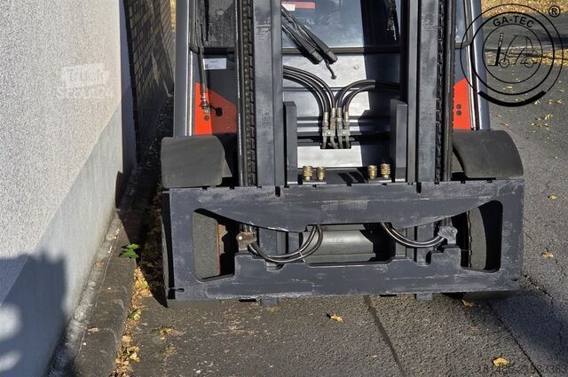 Chariot élévateur GPL Linde H40T-02