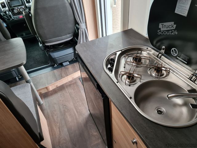 Pusiau integruotas kemperis SUNLIGHT V 66 TV Sat Solar Navi