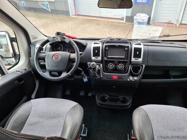 Pusiau integruotas kemperis SUNLIGHT V 66 TV Sat Solar Navi