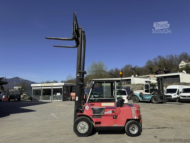 Priekinis krautuvas MITSUBISHI FD 35 Seitenschieber Zinken Gabel Kabine