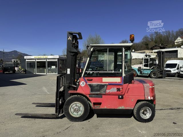 Priekinis krautuvas MITSUBISHI FD 35 Seitenschieber Zinken Gabel Kabine