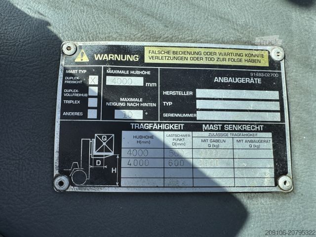 Priekinis krautuvas MITSUBISHI FD 35 Seitenschieber Zinken Gabel Kabine