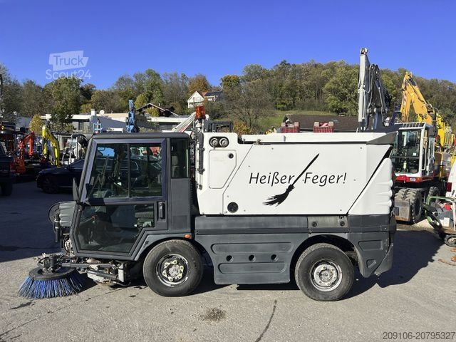 Road sweeper SCHMIDT Swingo 200+*Klima*