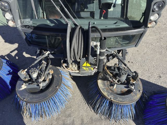 Road sweeper SCHMIDT Swingo 200+*Klima*