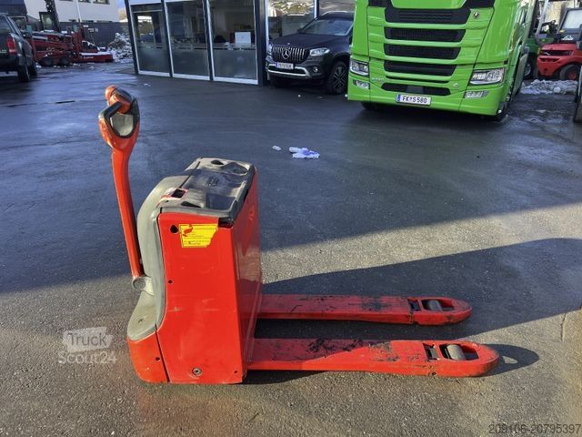 Χειροκίνητο παλετοφόρο LINDE T 16 Niederhubwagen*BJ 2017*95h