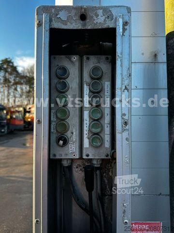 Atrelado de transporte de cavalos Bannas AT 18/71 3-Stock Viehtransporter