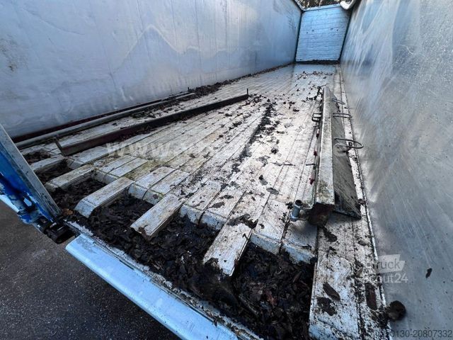 Полуремарке с подвижен под KNAPEN K200 Schubboden