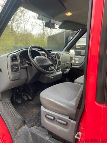 Микробус FORD Transit/mit Rollstuhl-Hebebühne