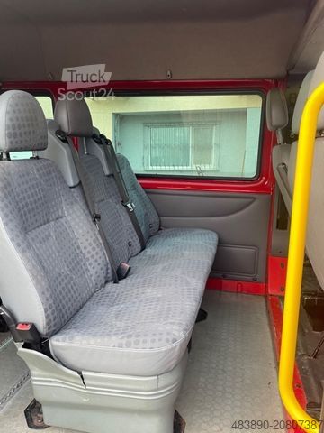 Микробус FORD Transit/mit Rollstuhl-Hebebühne