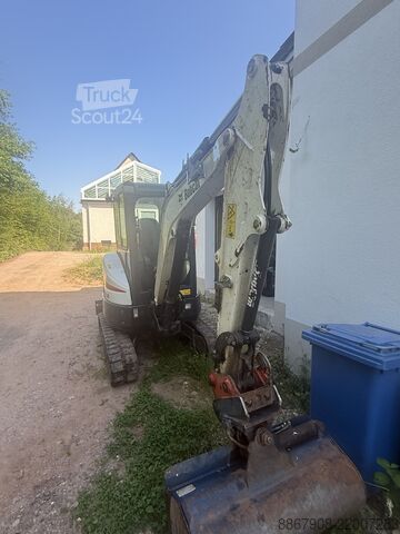 Mini ekskavatorius Bobcat E26