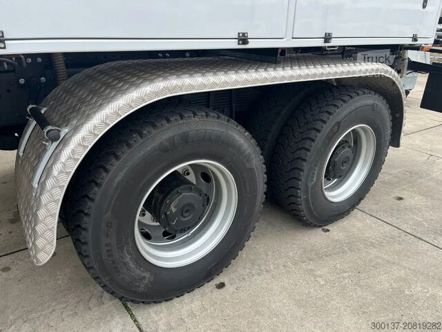 Autocisterna Mercedes-Benz Axor 3344 6x4 Water Tank Truck