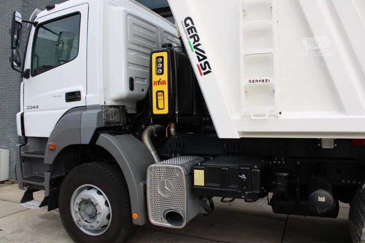 Teherautó Mercedes-Benz Axor 3344 K 6x4 Tipper Truck