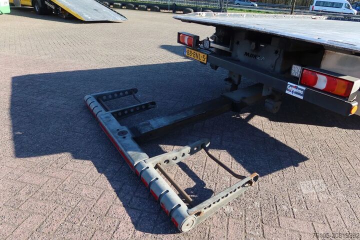 Autotransporter varevogn Mercedes-Benz Atego 1221 L Takelwagen 6 Persoons